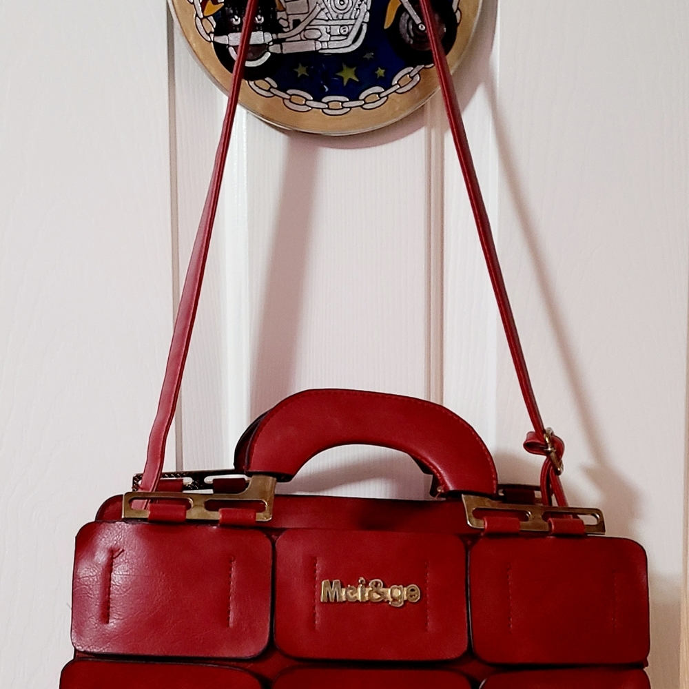 Meduim Red 3in1 Handbag.